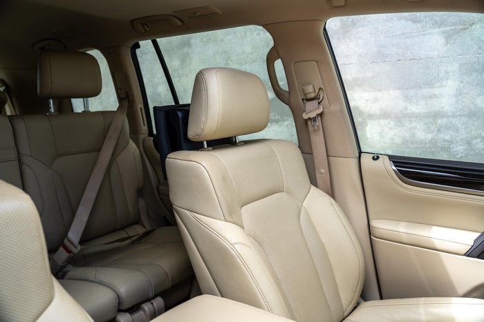 2021 Lexus LX 570