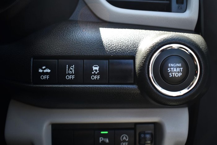 2024 Suzuki Swift Hybrid UZ Pure White