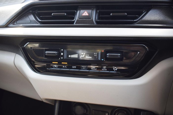 2024 Suzuki Swift Hybrid UZ Pure White