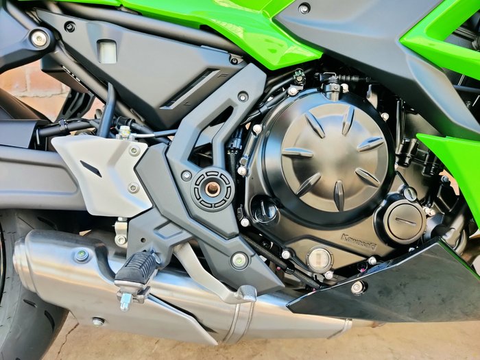 2026 KAWASAKI NINJA 650L (LAMS) ABS ROAD GREEN