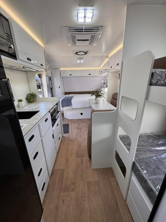 2025 JB Caravans Gator X 18' Family Bunk