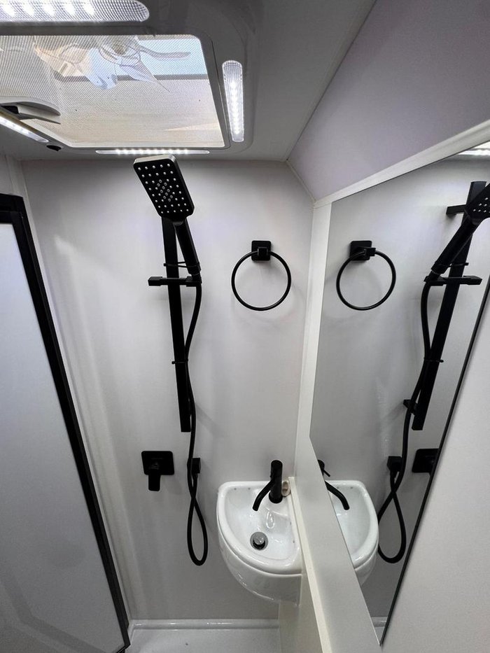 2025 JB Caravans Gator X 18' Family Bunk