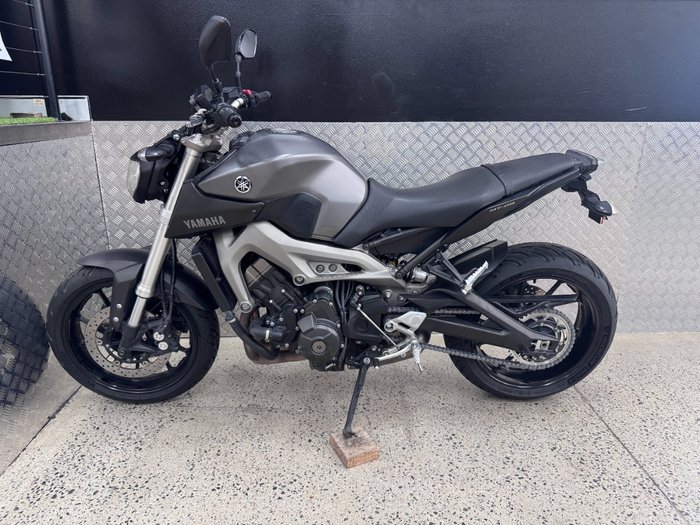 2015 Yamaha MT-09 Grey