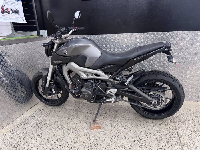 2015 Yamaha MT-09 Grey