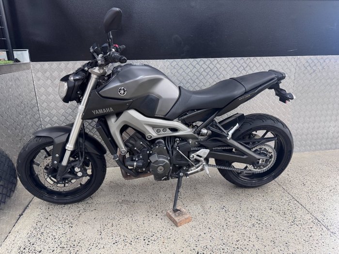 2015 Yamaha MT-09 Grey