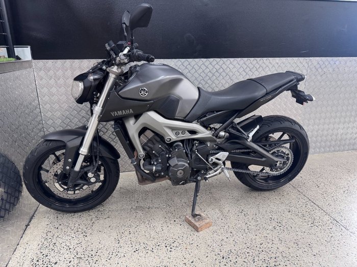 2015 Yamaha MT-09 Grey