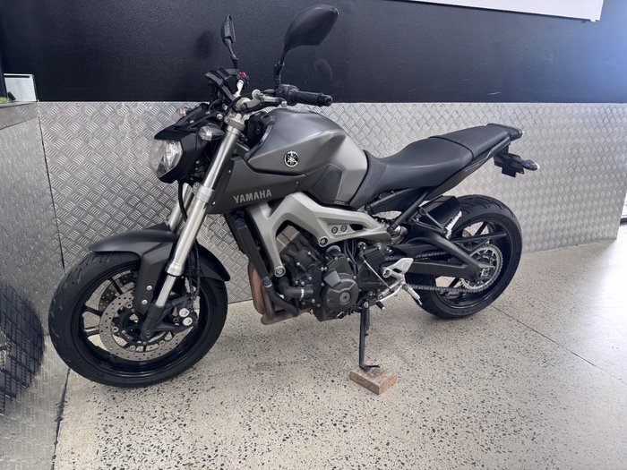 2015 Yamaha MT-09 Grey