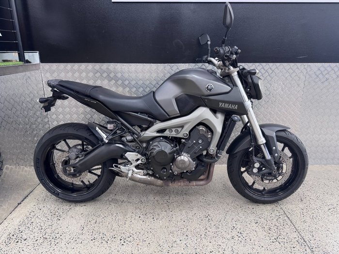 2015 Yamaha MT-09 Grey