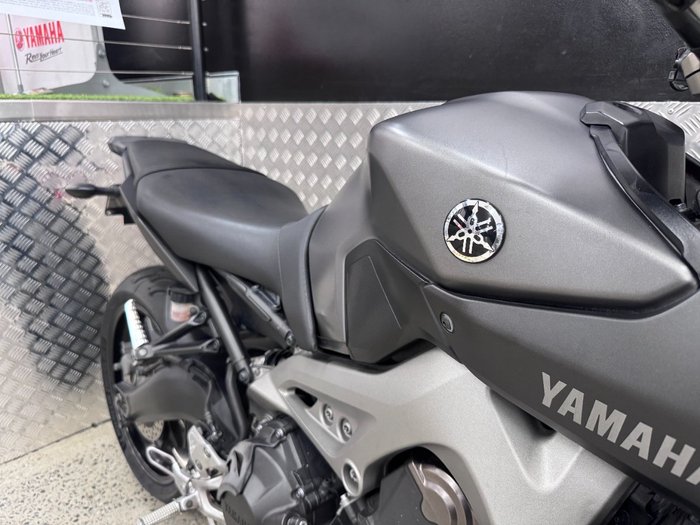 2015 Yamaha MT-09 Grey