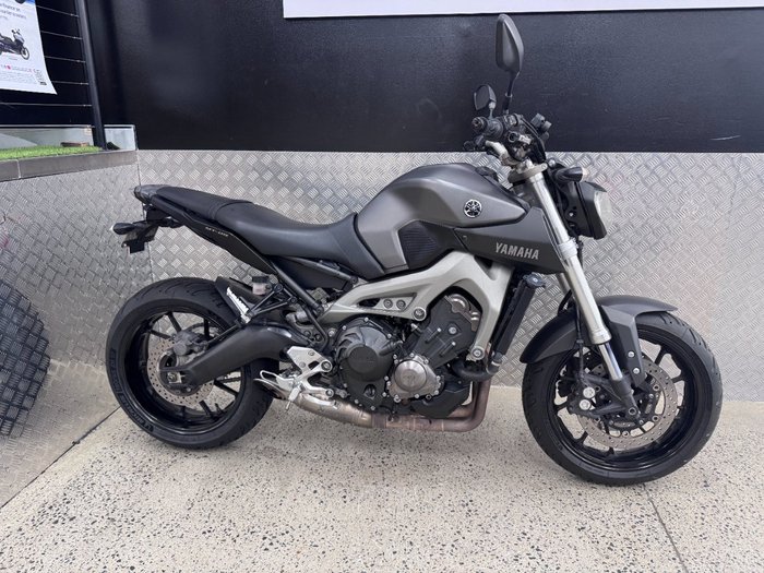 2015 Yamaha MT-09 Grey