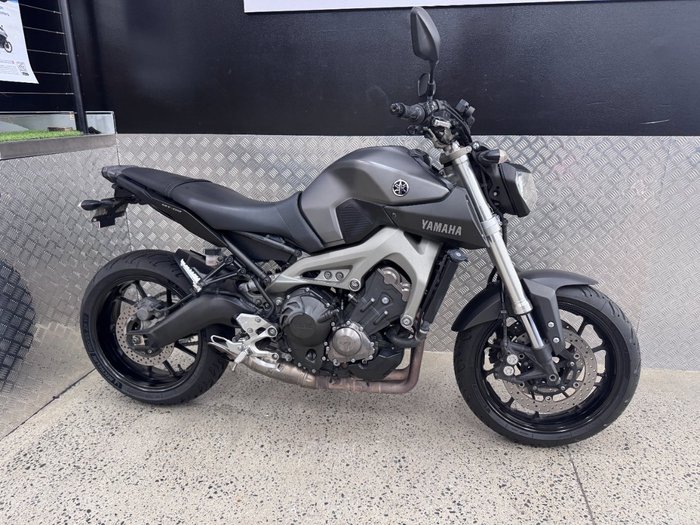 2015 Yamaha MT-09 Grey