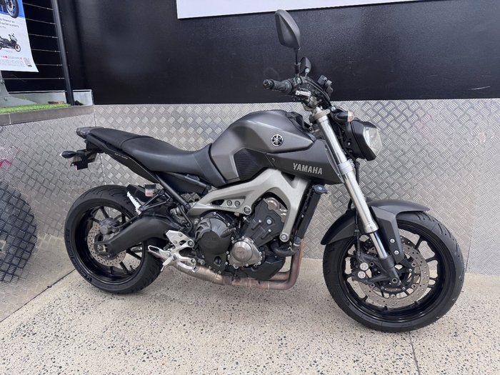 2015 Yamaha MT-09 Grey