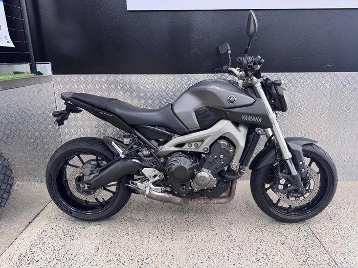 2015 Yamaha MT-09 Grey