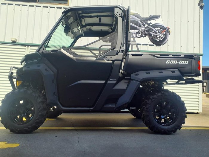 2024 Can-Am Defender XU HD10 Defender Green