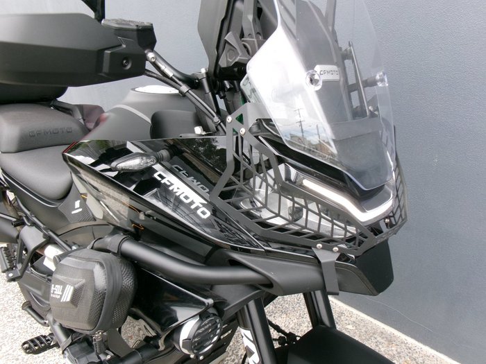 2023 CF MOTO 800MT LIMITED EDITION Black