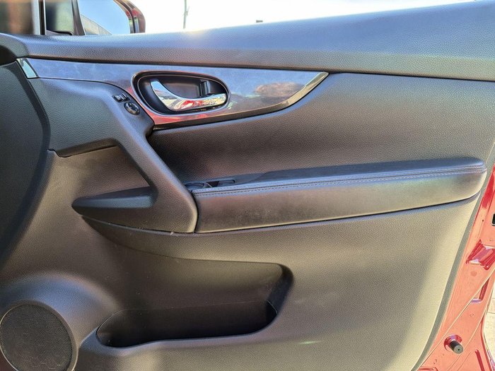 2018 Nissan X-TRAIL ST