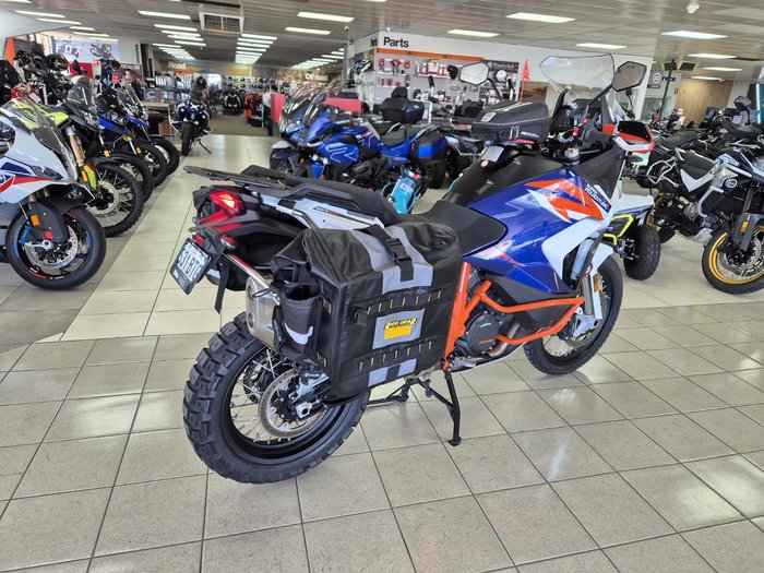 2022 KTM 1290 Super Adventure R Super Adventure White