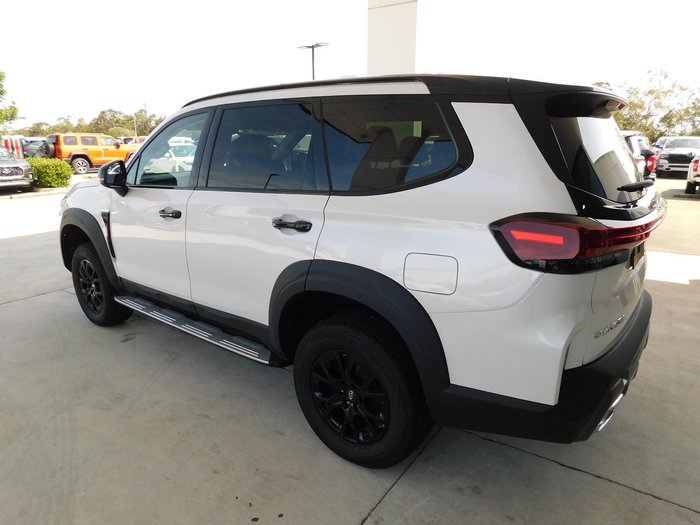 2025 LDV D90 Executive