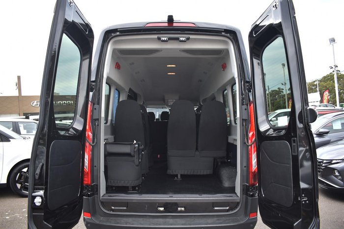 2023 LDV Deliver 9 Metal Black