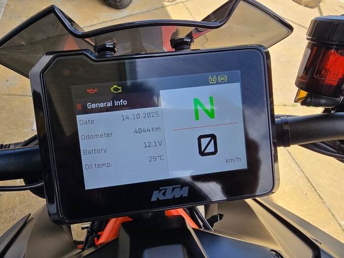 2021 Ktm 1290 SUPER DUKE R Black