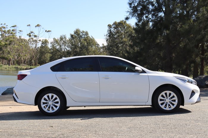 2022 Kia Cerato S