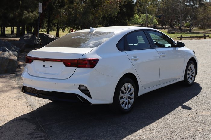2022 Kia Cerato S