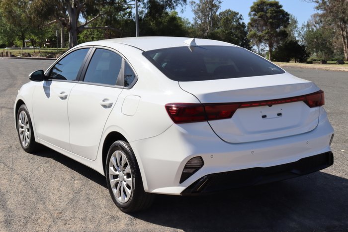 2022 Kia Cerato S