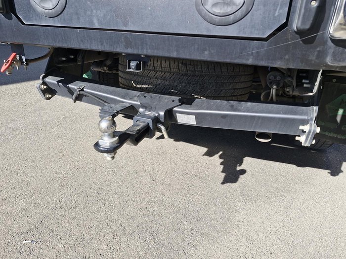 2023 Toyota Hilux SR5