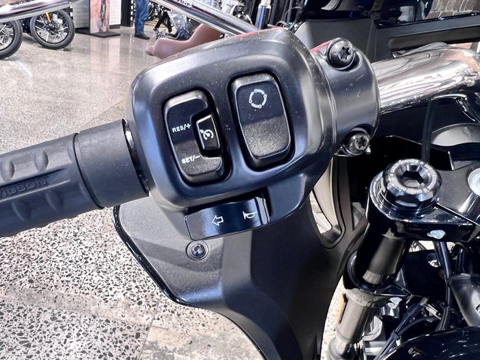 2025 Harley-Davidson Low Rider ST 117 (FXLRST) Softail Black