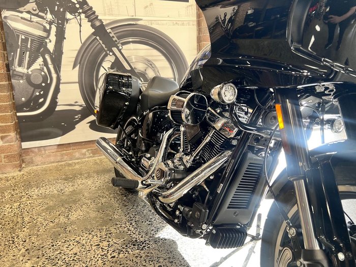 2025 Harley-Davidson Low Rider ST 117 (FXLRST) Softail Black