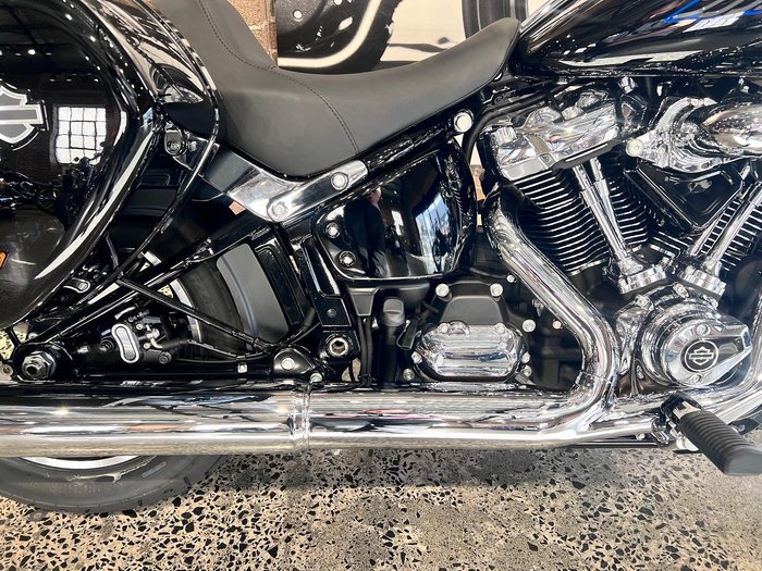 2025 Harley-Davidson Low Rider ST 117 (FXLRST) Softail Black