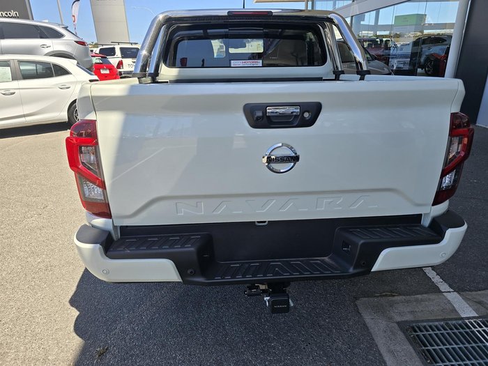 2025 Nissan Navara ST-X D23 MY25 4X4 Dual Range White Pearl