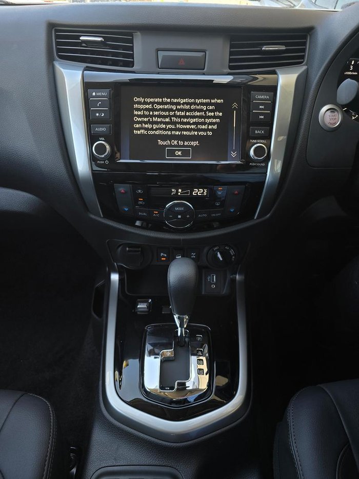 2025 Nissan Navara ST-X