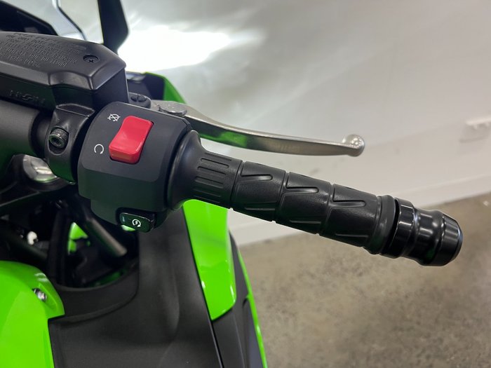 2025 Kawasaki NINJA 650 Green