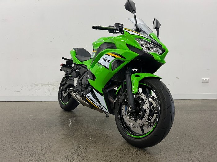 2025 Kawasaki NINJA 650 Green
