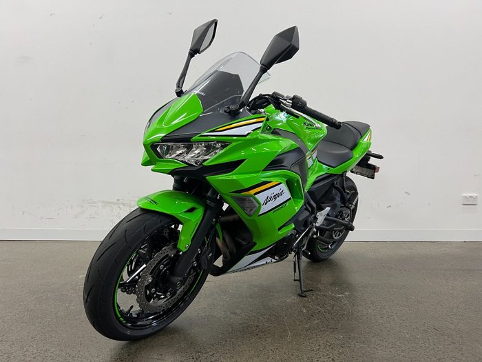 2025 Kawasaki NINJA 650 Green