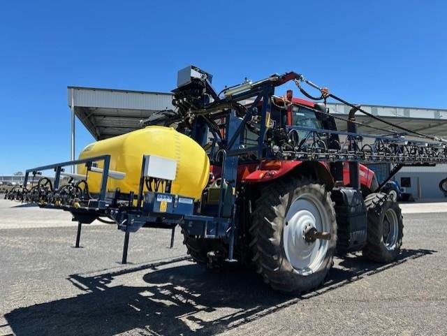 2012 CASE IH Magnum 260 Red
