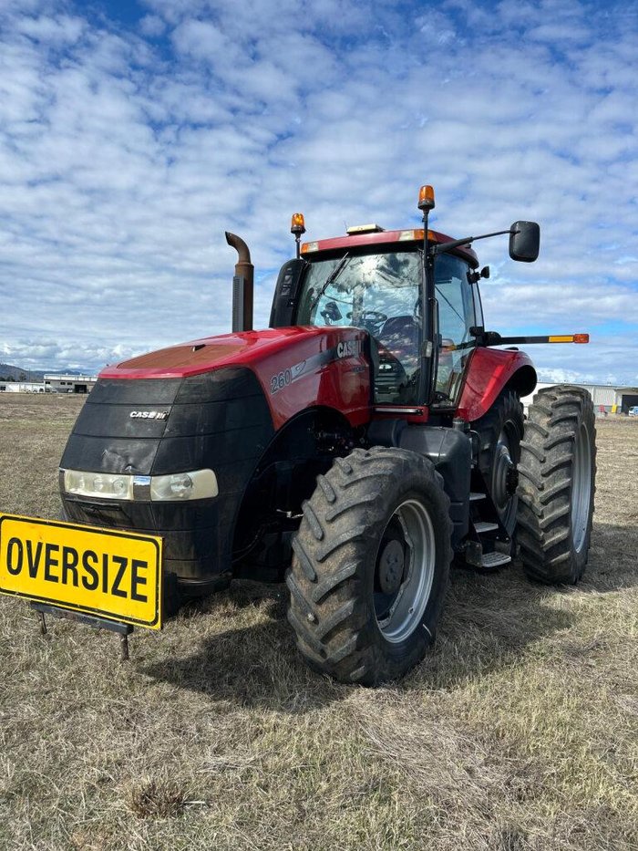 2012 CASE IH Magnum 260