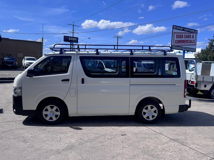 2017 Toyota Hiace KDH201R French Vanilla