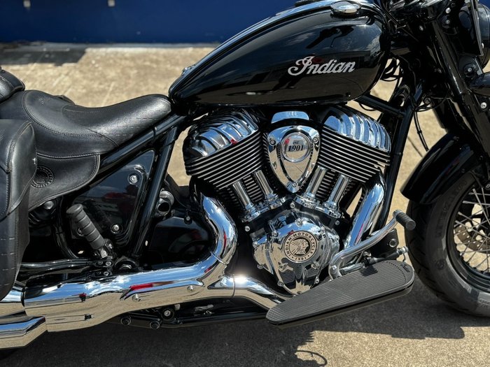 2022 Indian SUPER CHIEF LIMITED BLACK METALLIC BLACK METALLIC