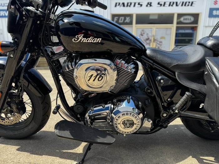2022 Indian SUPER CHIEF LIMITED BLACK METALLIC BLACK METALLIC