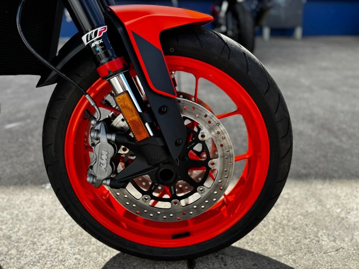 2023 Ktm DUKE GP Orange