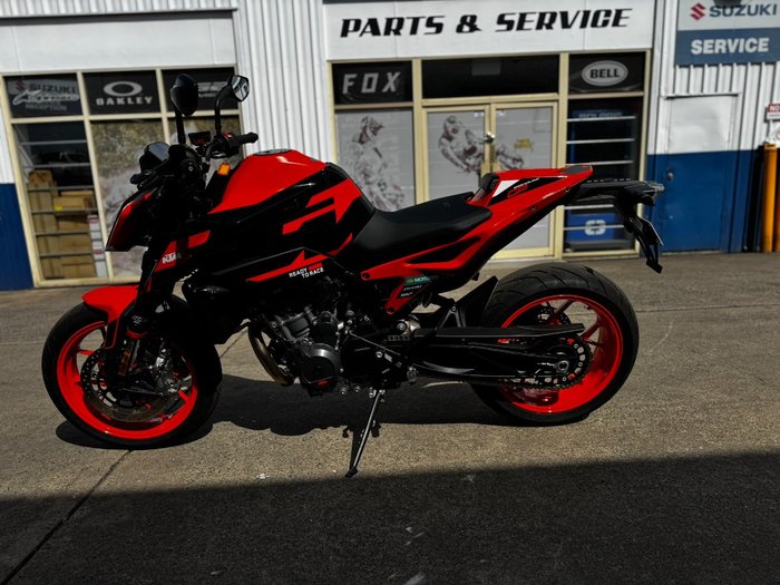 2023 Ktm DUKE GP Orange