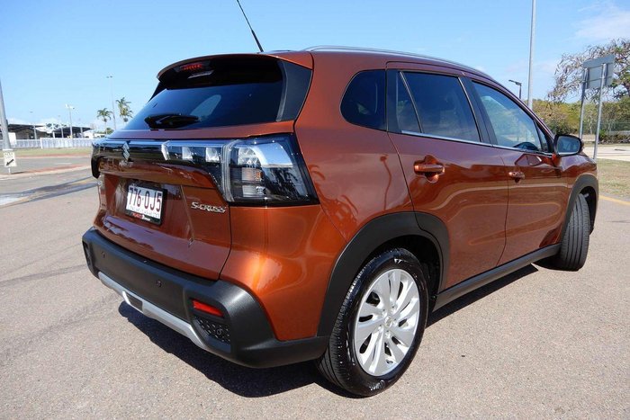 2023 Suzuki S-Cross JYB