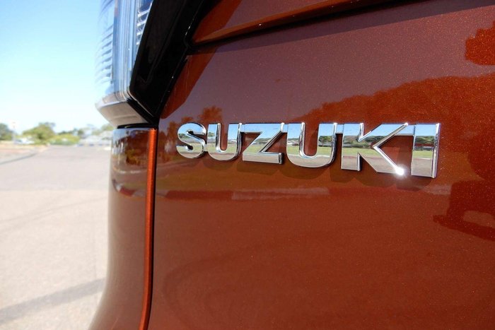 2023 Suzuki S-Cross JYB