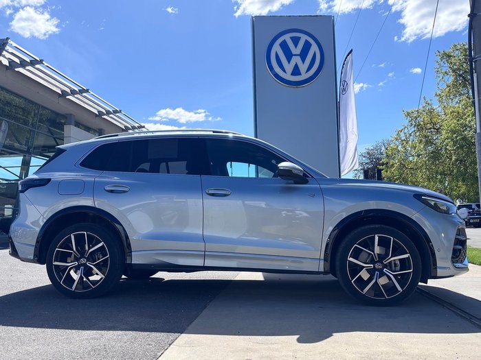 2024 Volkswagen Tiguan 195TSI R-Line