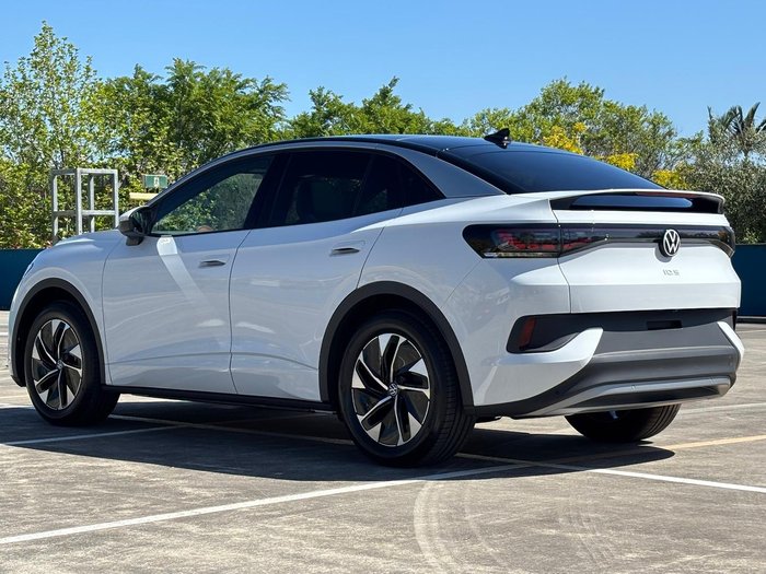 2025 Volkswagen ID.5 Pro