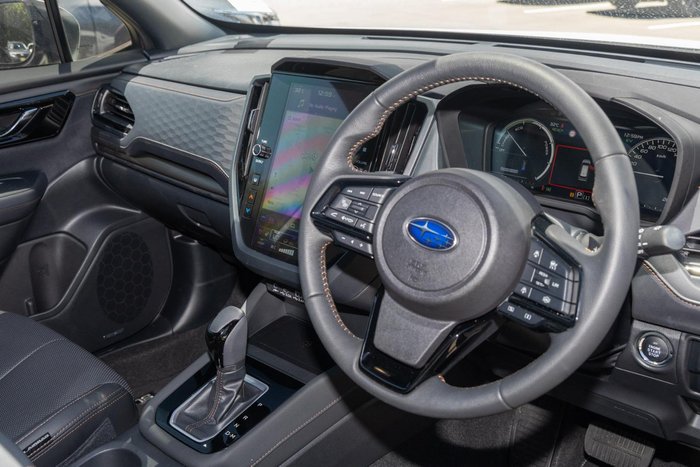 2025 Subaru Forester Hybrid Touring S6 MY26 AWD Crystal White