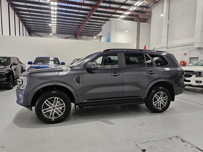 2025 Ford Everest Trend