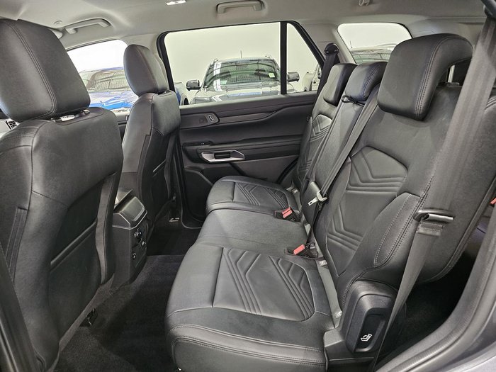 2025 Ford Everest Trend
